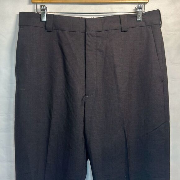 Tiger Woods Gray Dress Pants size 35x30 Flat Front 95% Wool - Picture 2 of 8